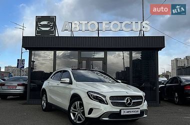 Внедорожник / Кроссовер Mercedes-Benz GLA-Class 2016 в Киеве