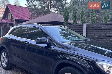 Позашляховик / Кросовер Mercedes-Benz GLA-Class 2018 в Києві