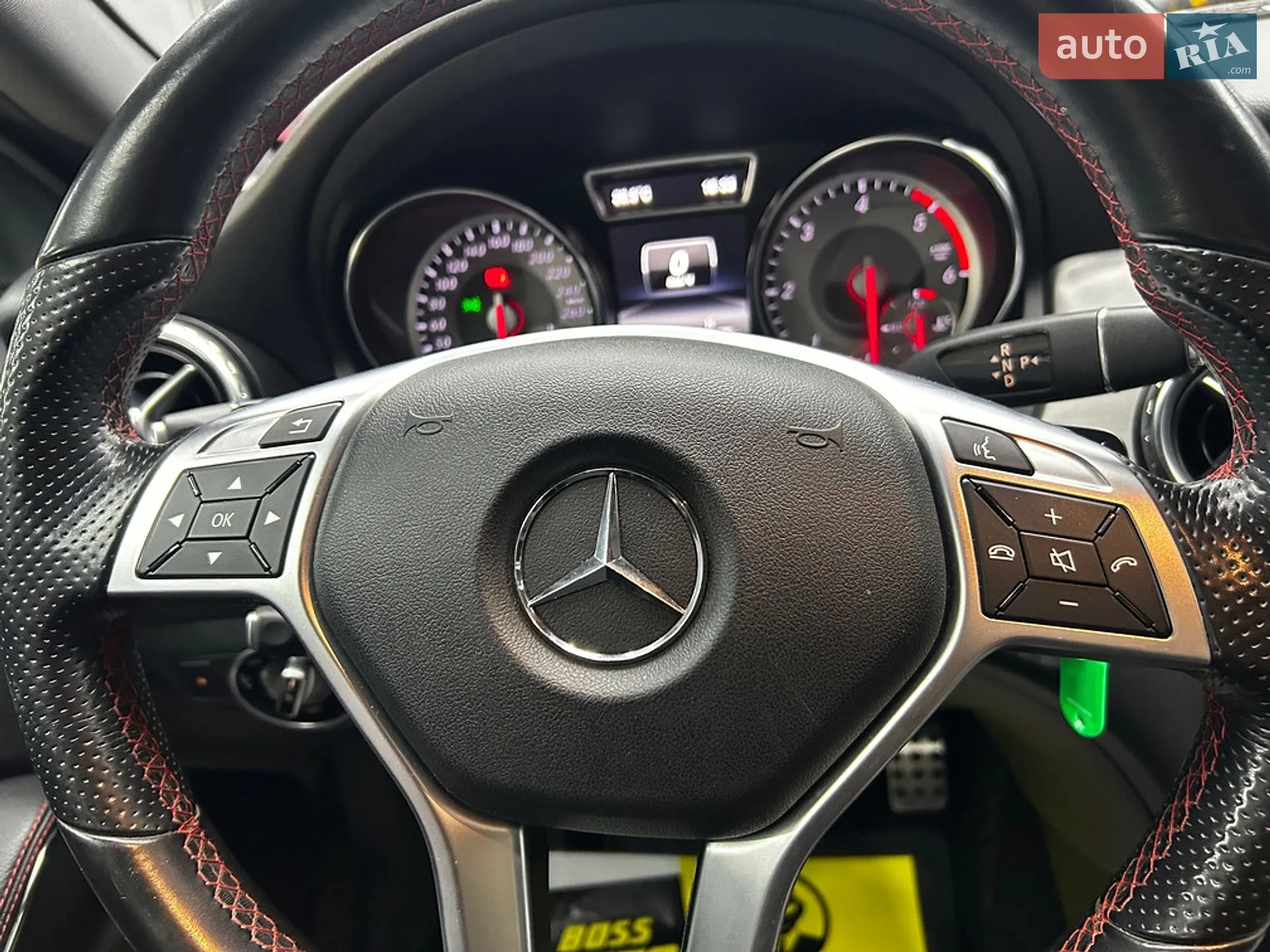 2015 Mercedes-Benz GLA-klasse - мініатюра 16