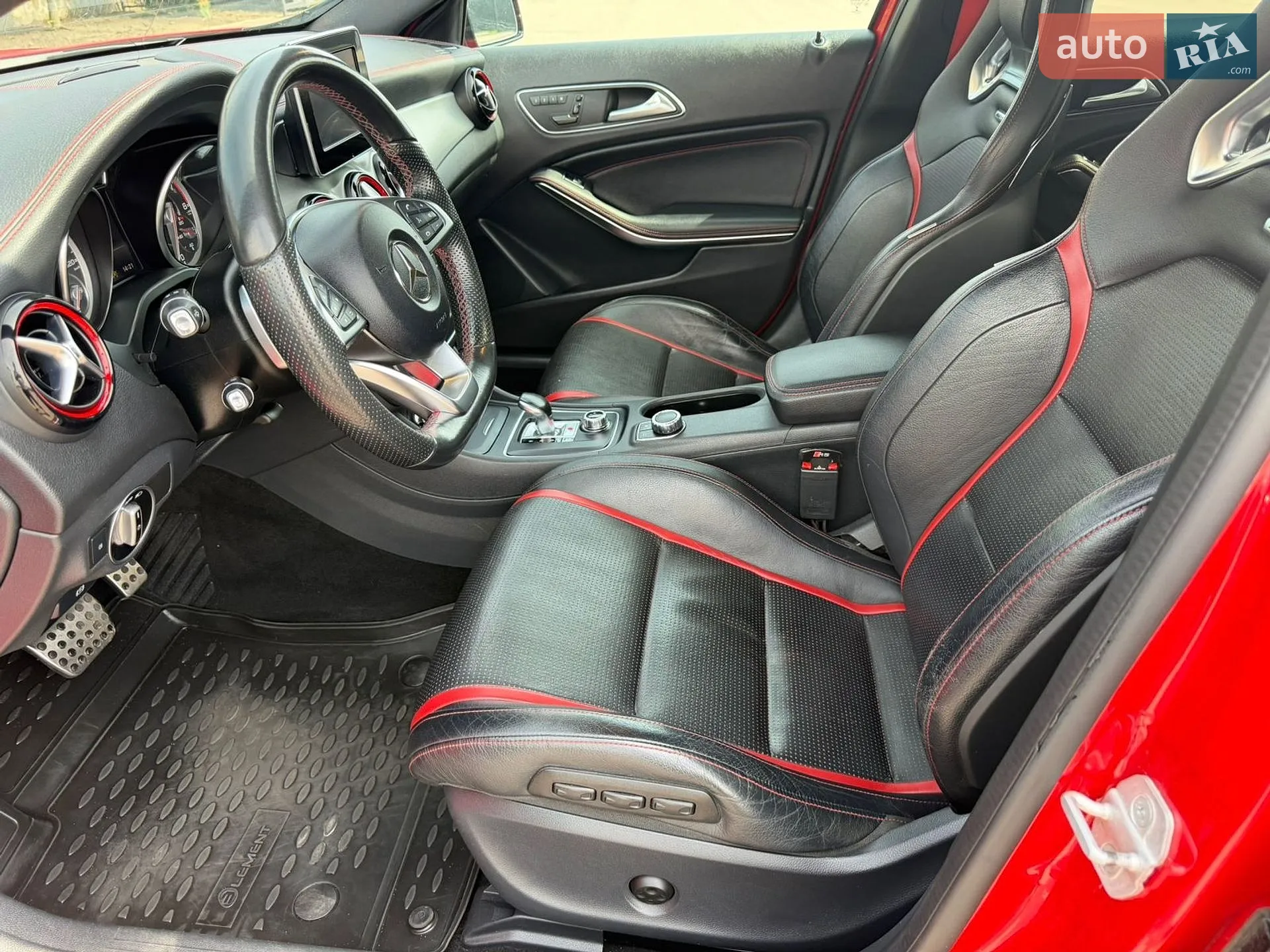 2016 Mercedes-Benz GLA-klasse - мініатюра 44