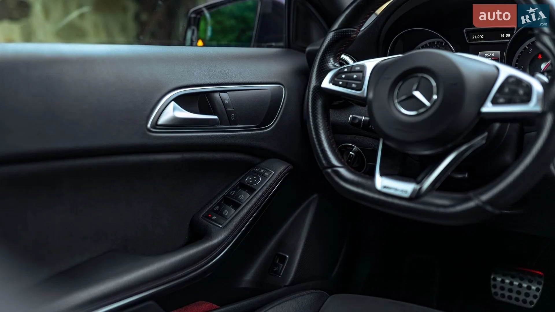 2016 Mercedes-Benz GLA-klasse - мініатюра 33