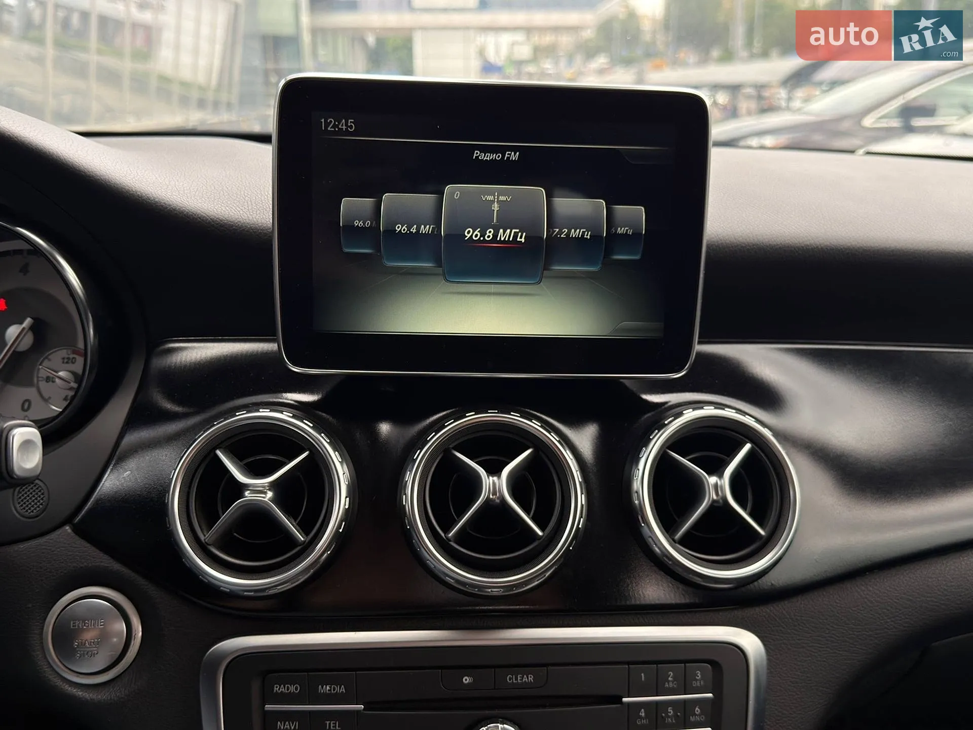2015 Mercedes-Benz GLA-klasse - мініатюра 24