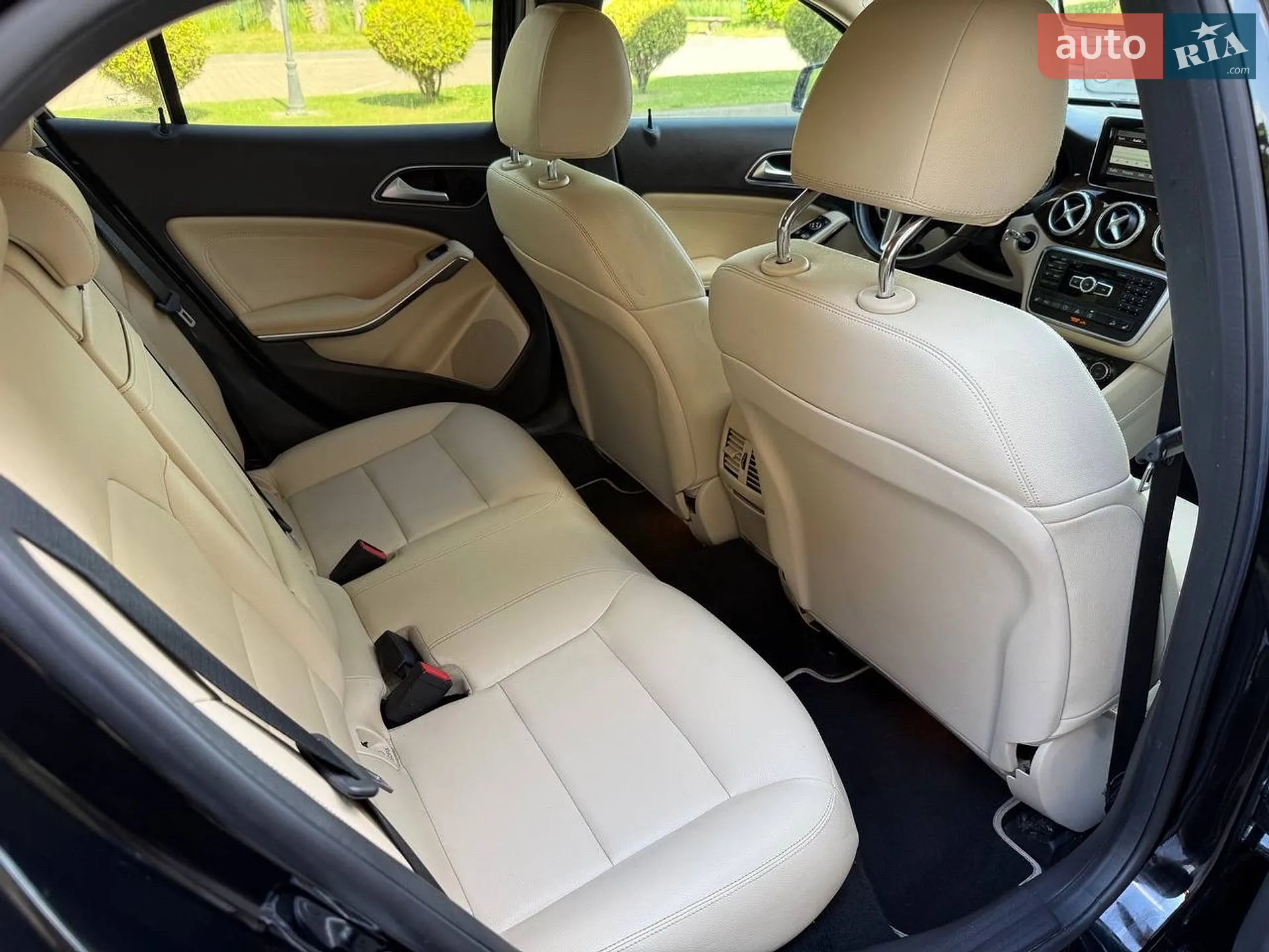 2015 Mercedes-Benz GLA-klasse - мініатюра 58