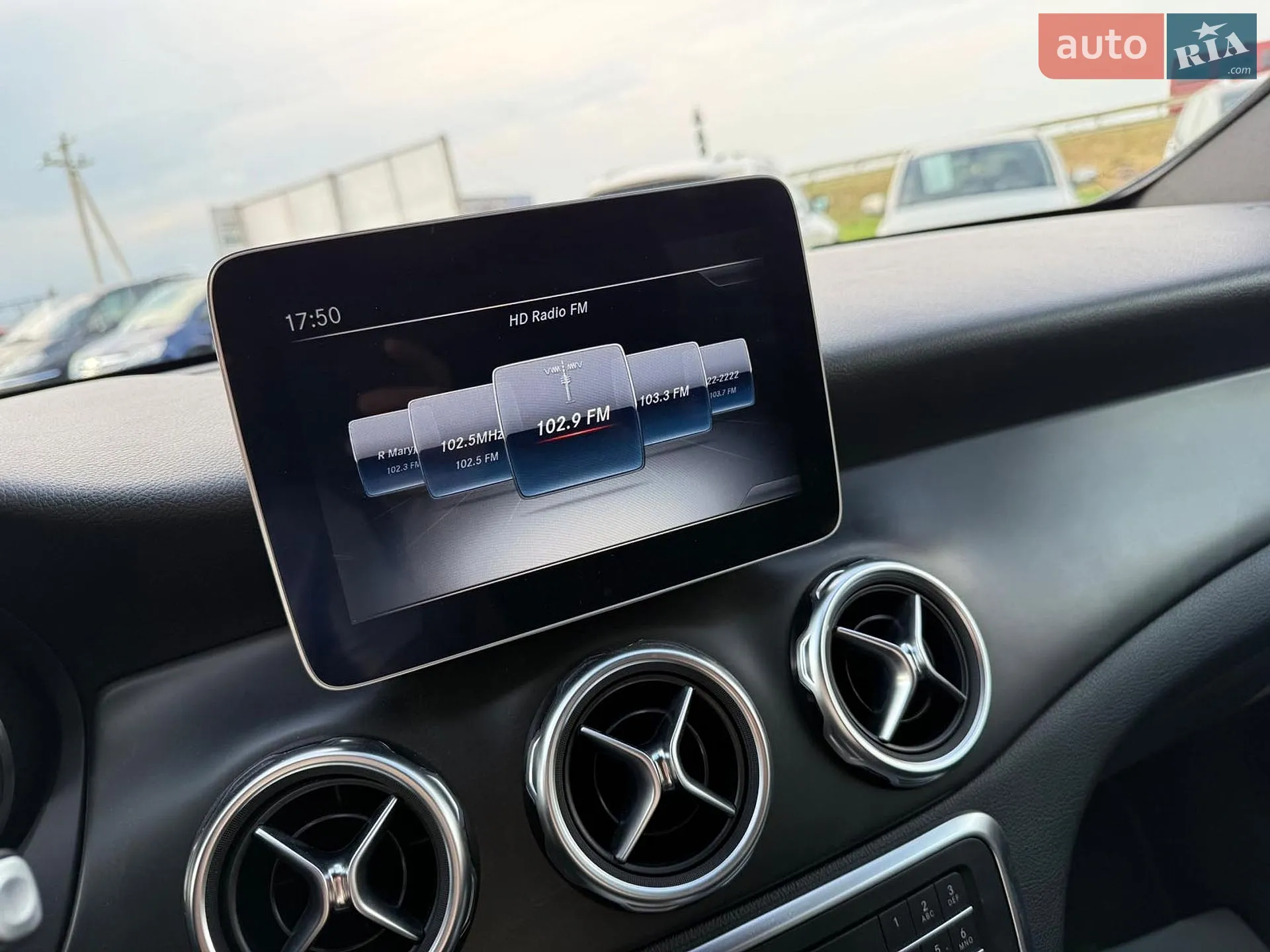 2019 Mercedes-Benz GLA-klasse - мініатюра 19