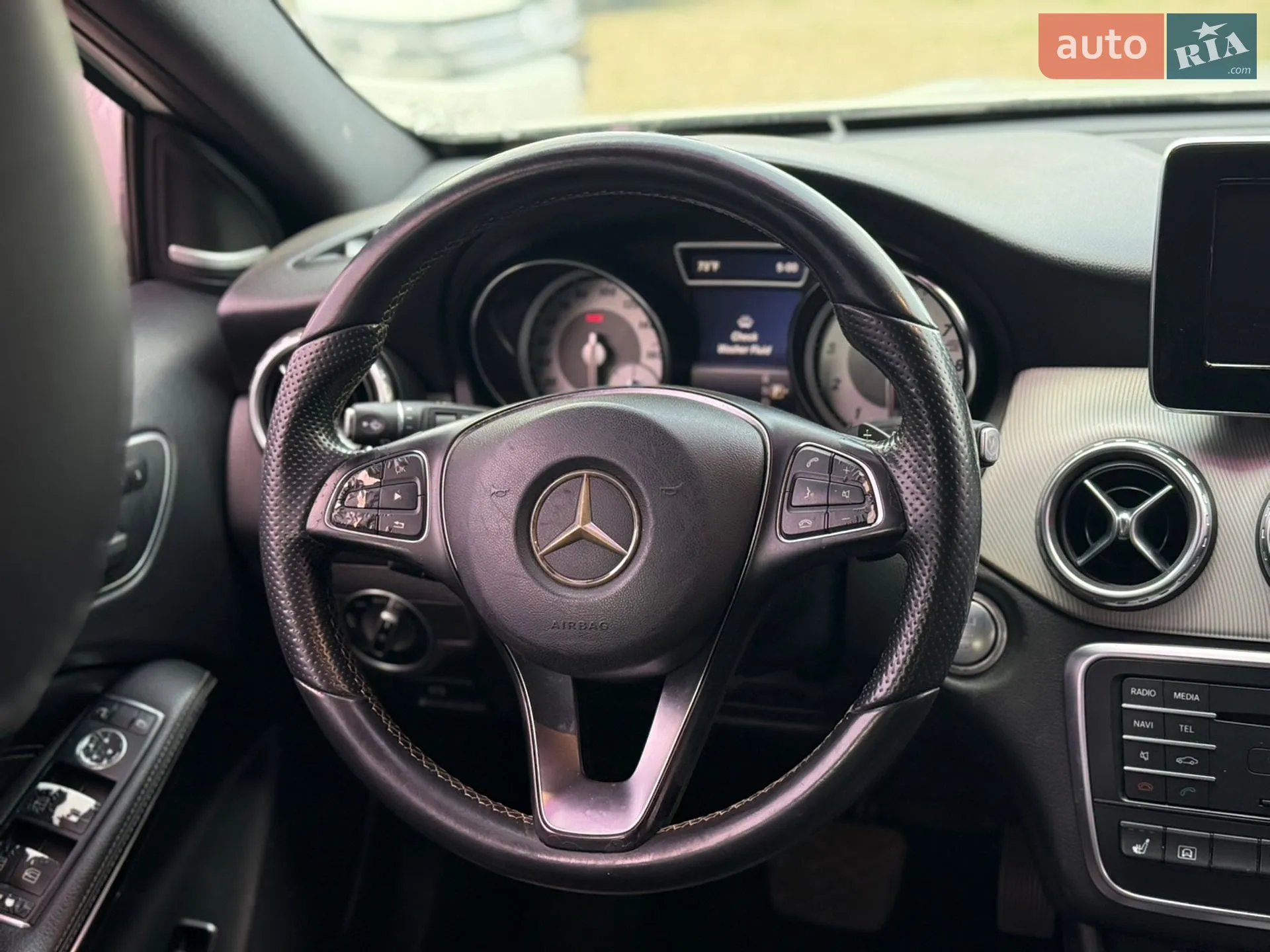 2016 Mercedes-Benz GLA-klasse - мініатюра 15