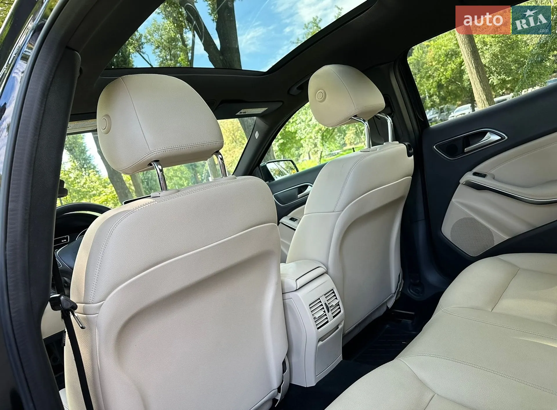 2016 Mercedes-Benz GLA-klasse - мініатюра 25