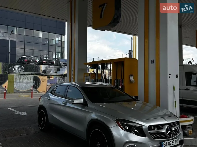 Mercedes-Benz GLA-Class