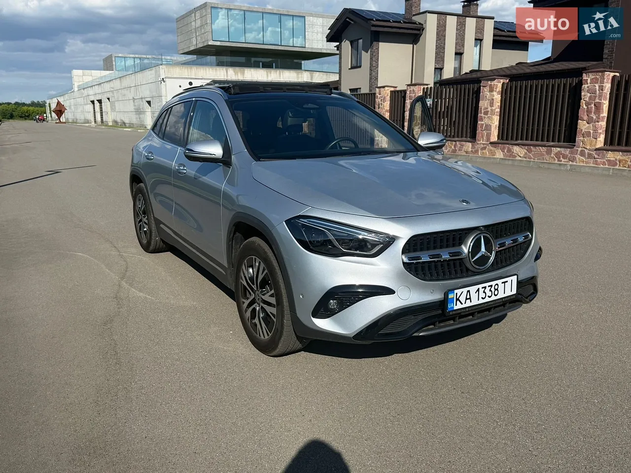 Mercedes-Benz GLA-Class 2024