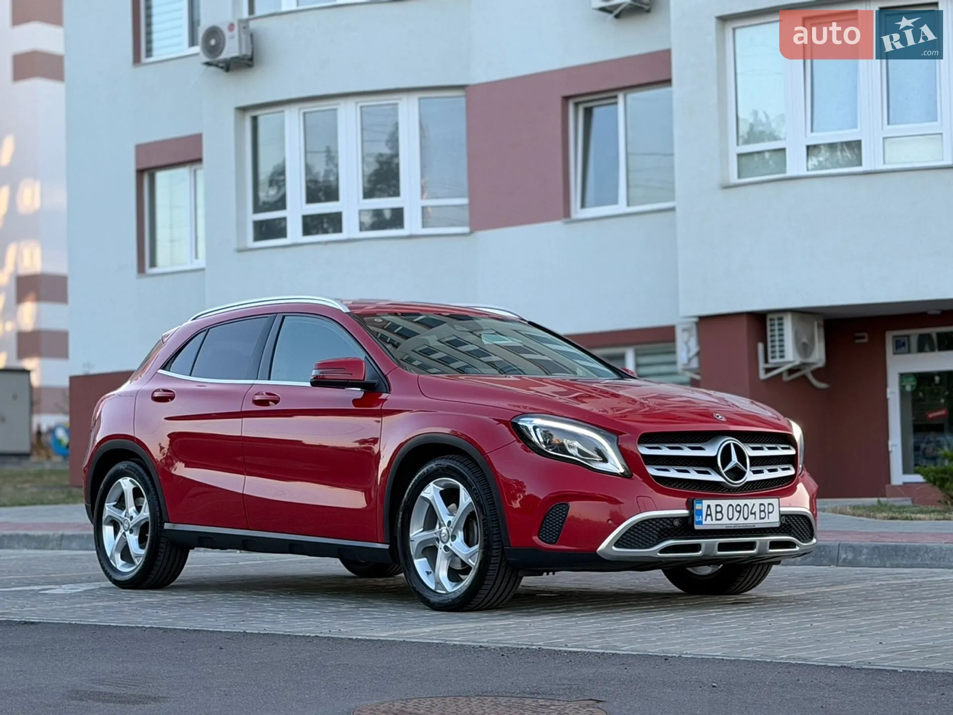 2017 Mercedes-Benz GLA-klasse - мініатюра 28