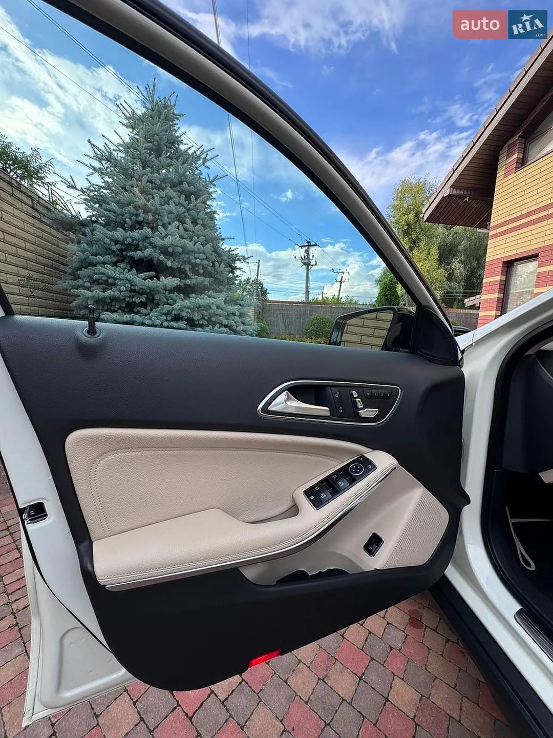 2017 Mercedes-Benz GLA-klasse - мініатюра 11