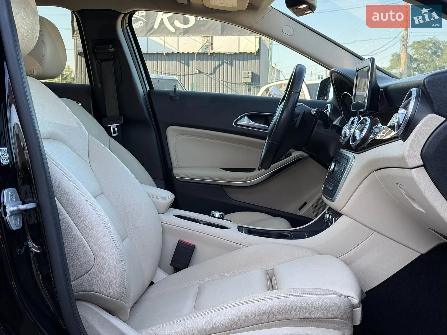 2016 Mercedes-Benz GLA-klasse - мініатюра 30