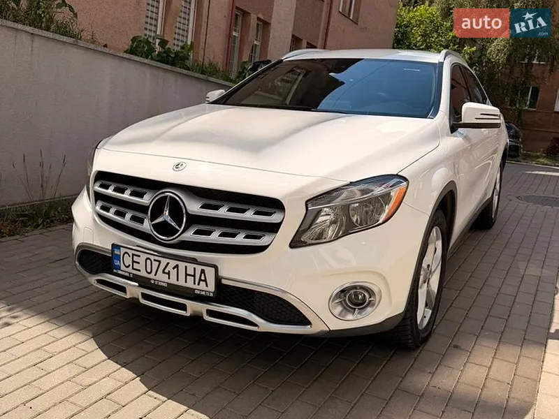 Mercedes-Benz GLA-Class