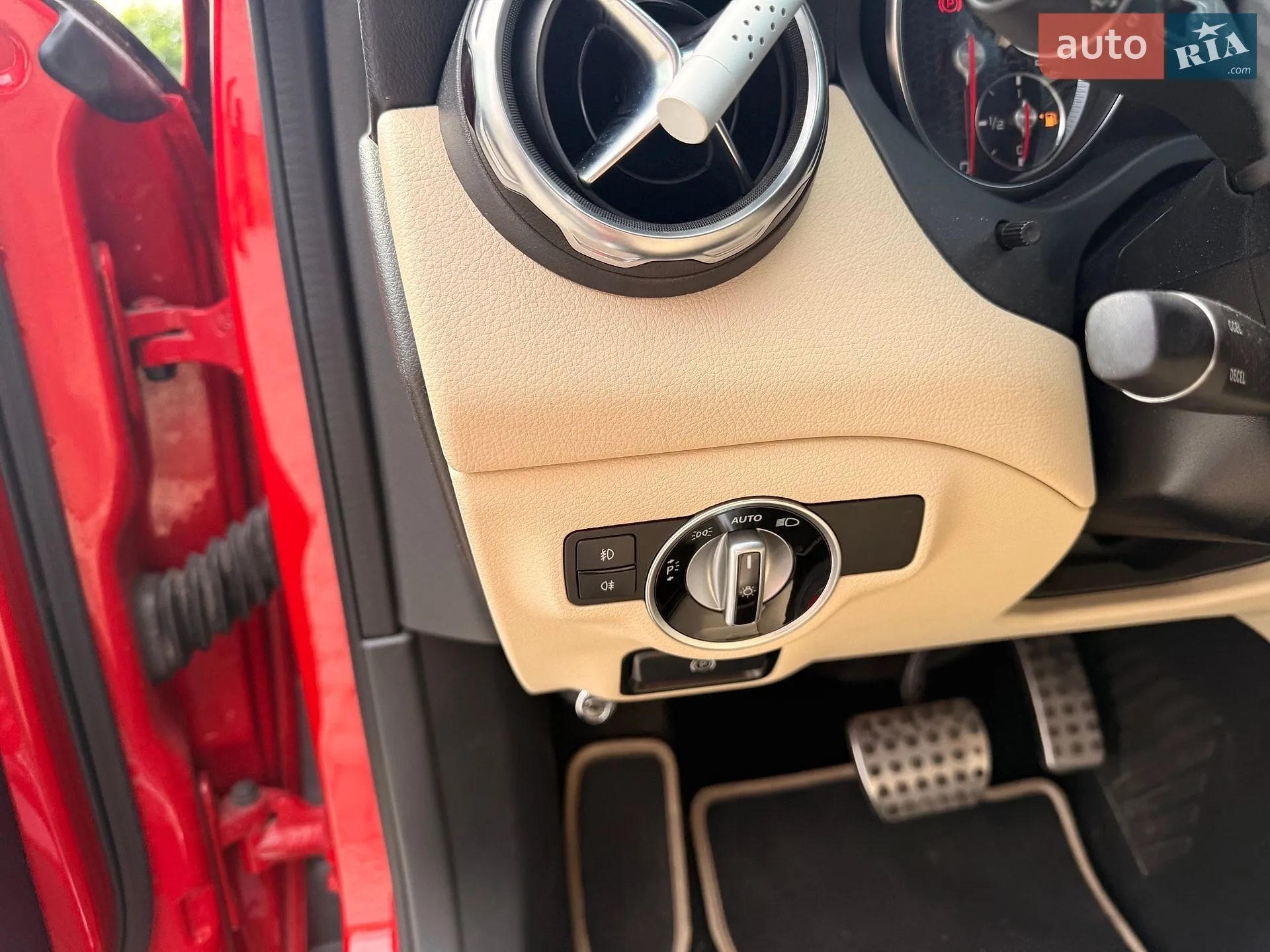 2018 Mercedes-Benz GLA-klasse - мініатюра 19