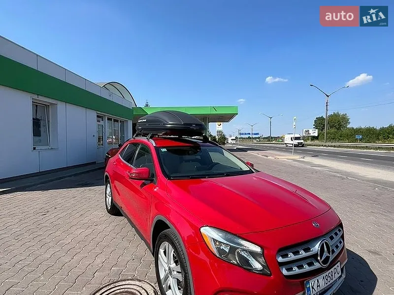 Mercedes-Benz GLA-Class