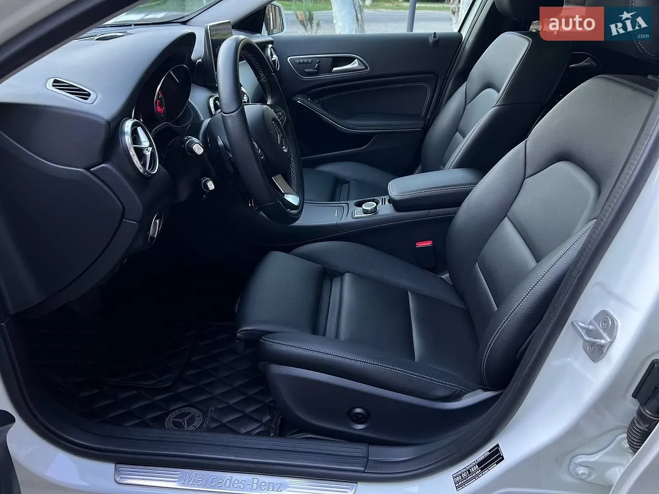 2015 Mercedes-Benz GLA-klasse - мініатюра 12