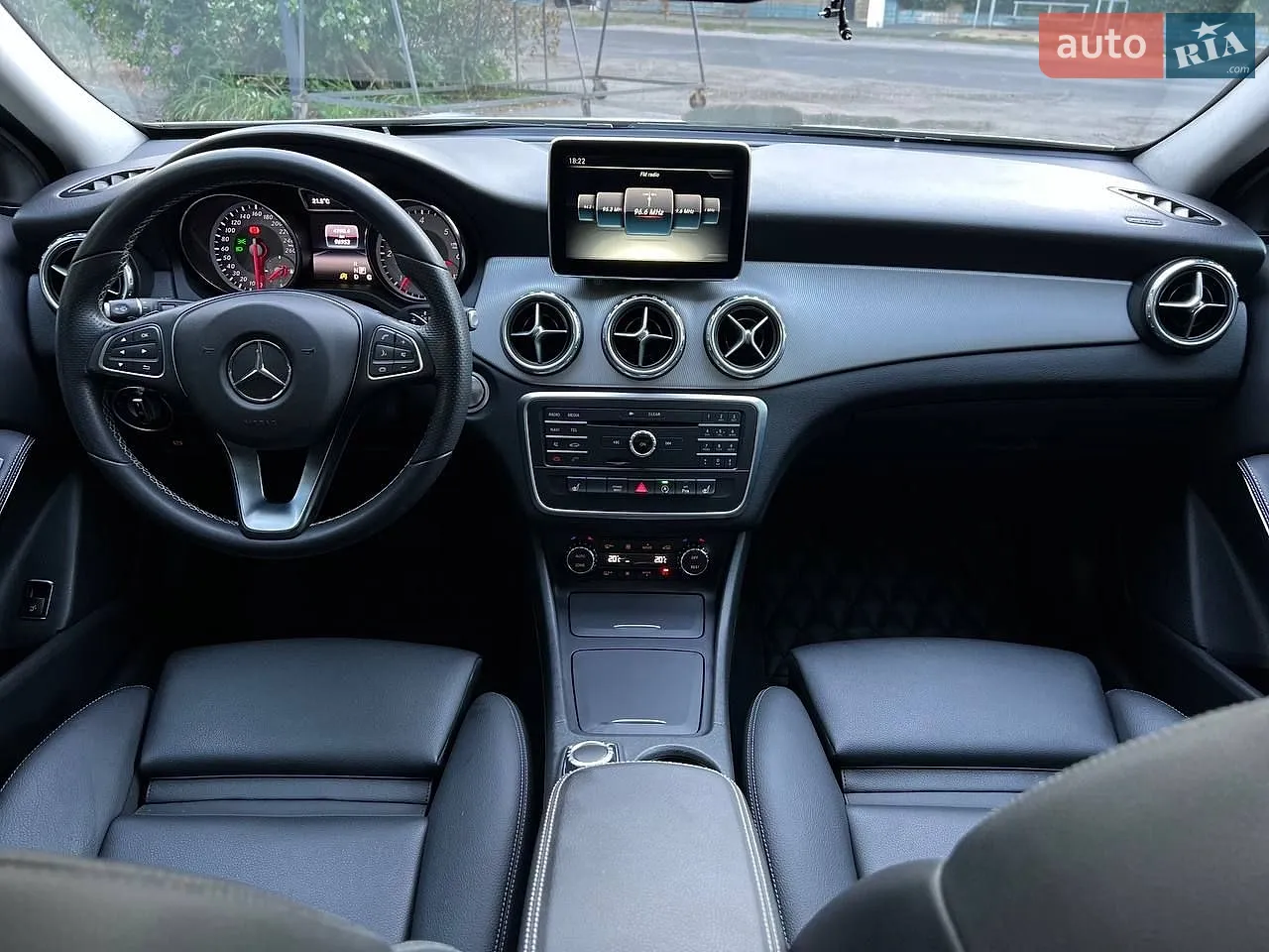 2015 Mercedes-Benz GLA-klasse - мініатюра 15