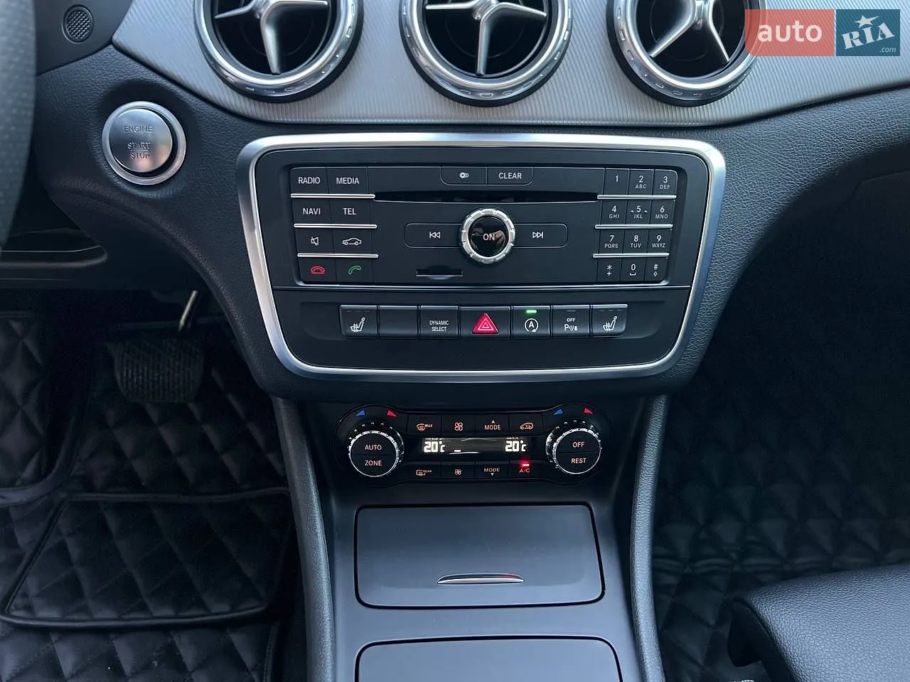 2015 Mercedes-Benz GLA-klasse - мініатюра 22