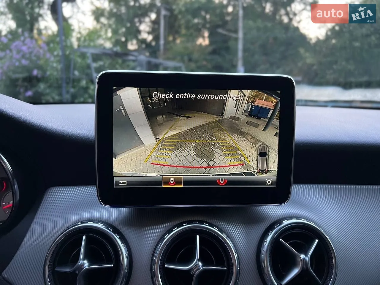 2015 Mercedes-Benz GLA-klasse - мініатюра 23