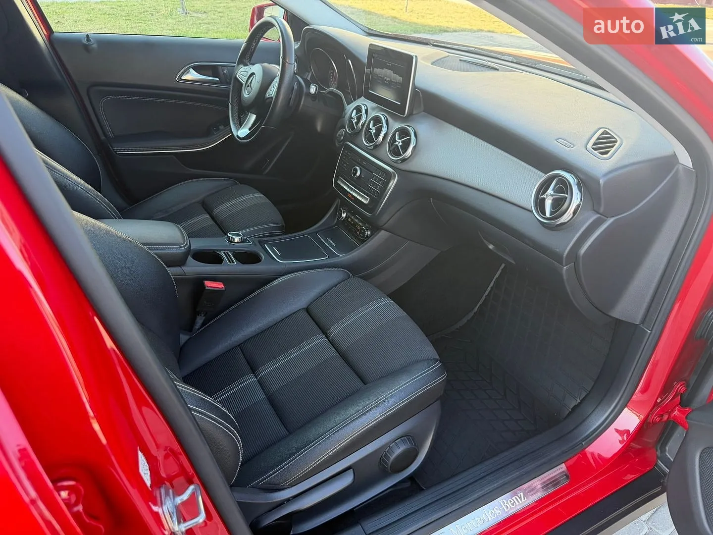 2017 Mercedes-Benz GLA-klasse - мініатюра 68