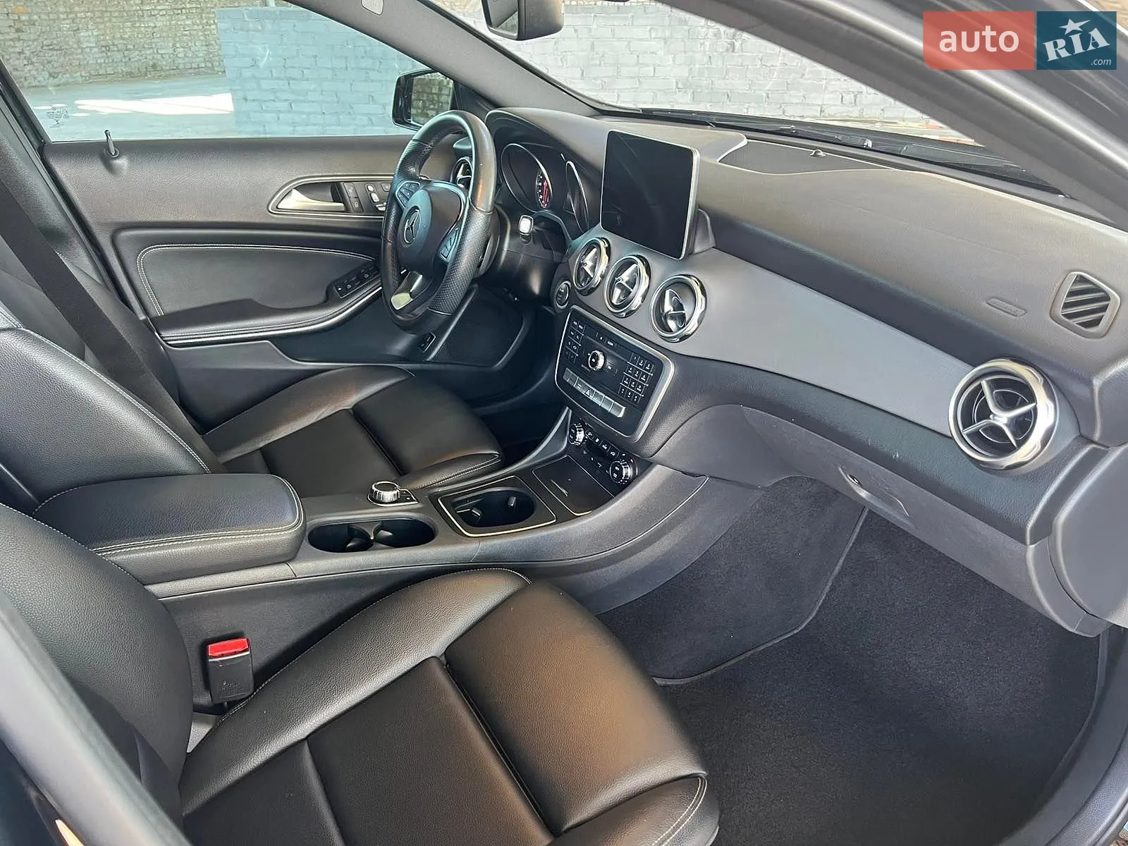 2019 Mercedes-Benz GLA-klasse - мініатюра 26
