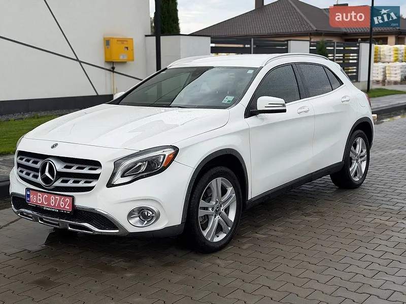 Mercedes-Benz GLA-Class