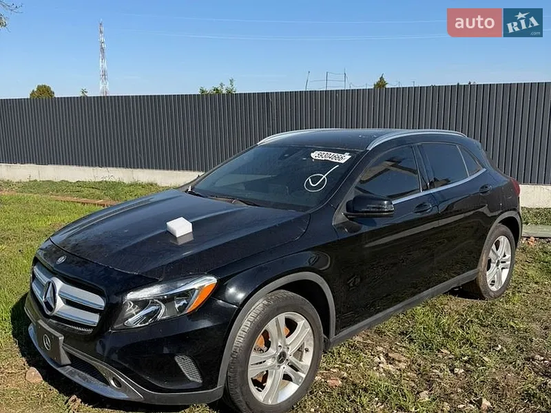 Mercedes-Benz GLA-Class 2016