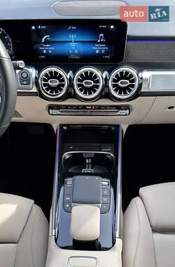 Внедорожник / Кроссовер Mercedes-Benz GLB-Class 2021 в 