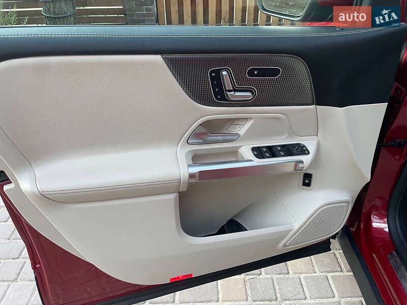 Позашляховик / Кросовер Mercedes-Benz GLB-Class 2020 в Дніпрі