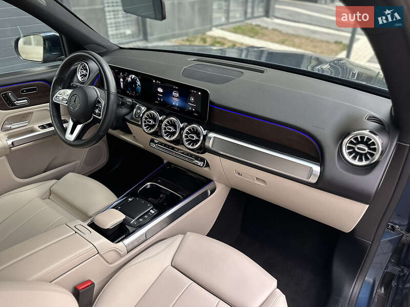 Внедорожник / Кроссовер Mercedes-Benz GLB-Class 2021 в Львове