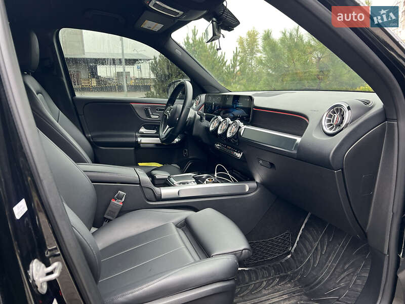 Внедорожник / Кроссовер Mercedes-Benz GLB-Class 2020 в Харькове
