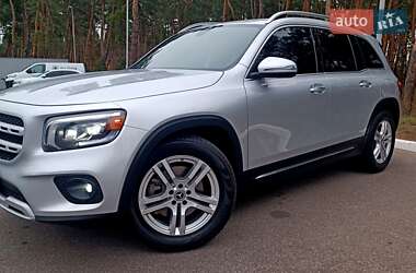 Позашляховик / Кросовер Mercedes-Benz GLB-Class 2019 в 