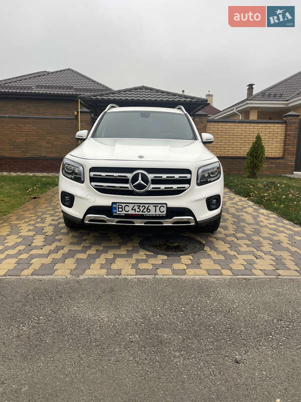 Внедорожник / Кроссовер Mercedes-Benz GLB-Class 2019 в Сумах
