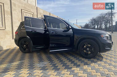 Позашляховик / Кросовер Mercedes-Benz GLB-Class 2019 в 