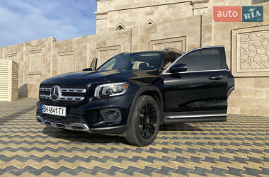 Позашляховик / Кросовер Mercedes-Benz GLB-Class 2019 в 
