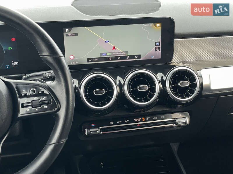 Внедорожник / Кроссовер Mercedes-Benz GLB-Class 2021 в Львове