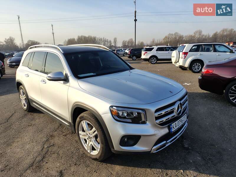 Внедорожник / Кроссовер Mercedes-Benz GLB-Class 2020 в Киеве