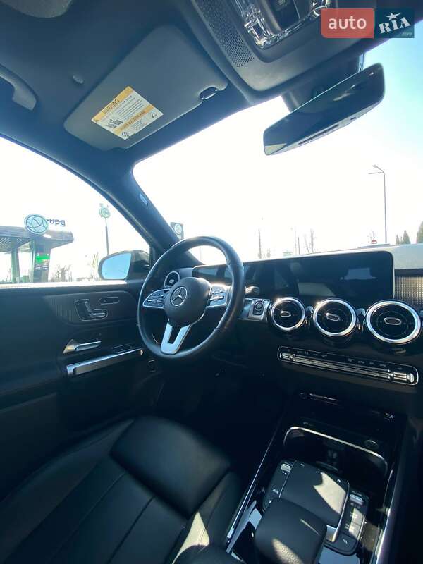 Внедорожник / Кроссовер Mercedes-Benz GLB-Class 2021 в Тернополе