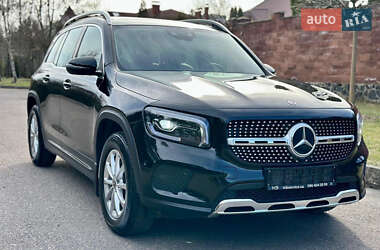 Внедорожник / Кроссовер Mercedes-Benz GLB-Class 2021 в 