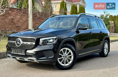 Внедорожник / Кроссовер Mercedes-Benz GLB-Class 2021 в 