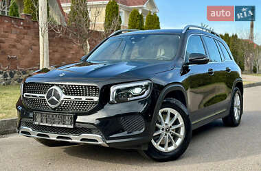 Внедорожник / Кроссовер Mercedes-Benz GLB-Class 2021 в 