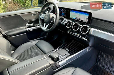 Внедорожник / Кроссовер Mercedes-Benz GLB-Class 2021 в 