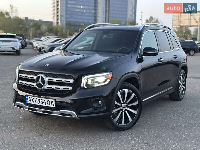Mercedes-Benz GLB-Class 2022