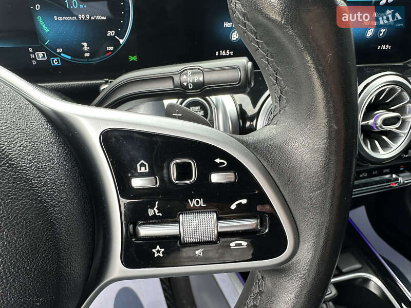 Внедорожник / Кроссовер Mercedes-Benz GLB-Class 2019 в Киеве