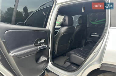 Внедорожник / Кроссовер Mercedes-Benz GLB-Class 2019 в 
