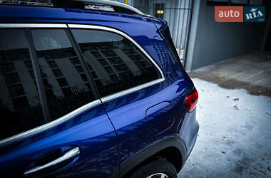 Внедорожник / Кроссовер Mercedes-Benz GLB-Class 2021 в 