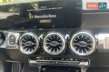Внедорожник / Кроссовер Mercedes-Benz GLB-Class 2022 в 