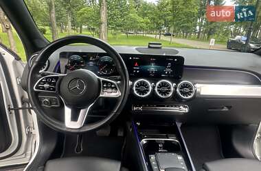 Внедорожник / Кроссовер Mercedes-Benz GLB-Class 2022 в 