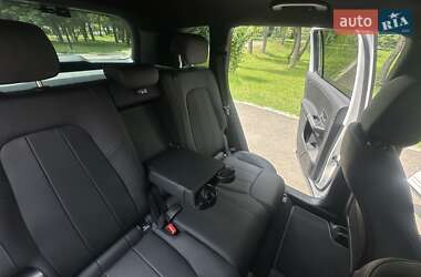 Внедорожник / Кроссовер Mercedes-Benz GLB-Class 2022 в 