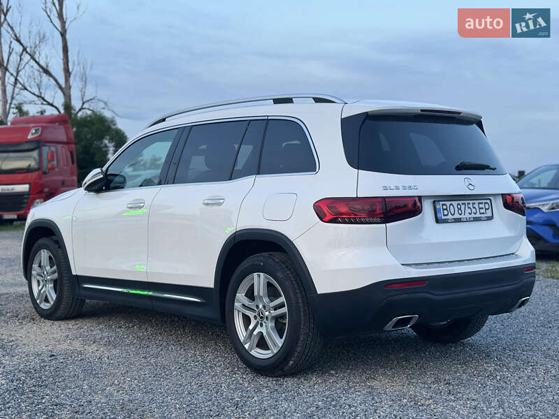 Внедорожник / Кроссовер Mercedes-Benz GLB-Class 2020 в Тернополе