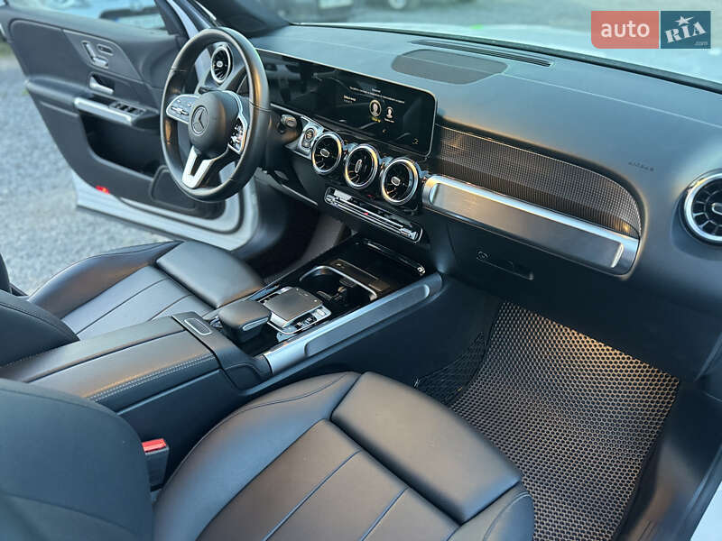 Внедорожник / Кроссовер Mercedes-Benz GLB-Class 2020 в Тернополе
